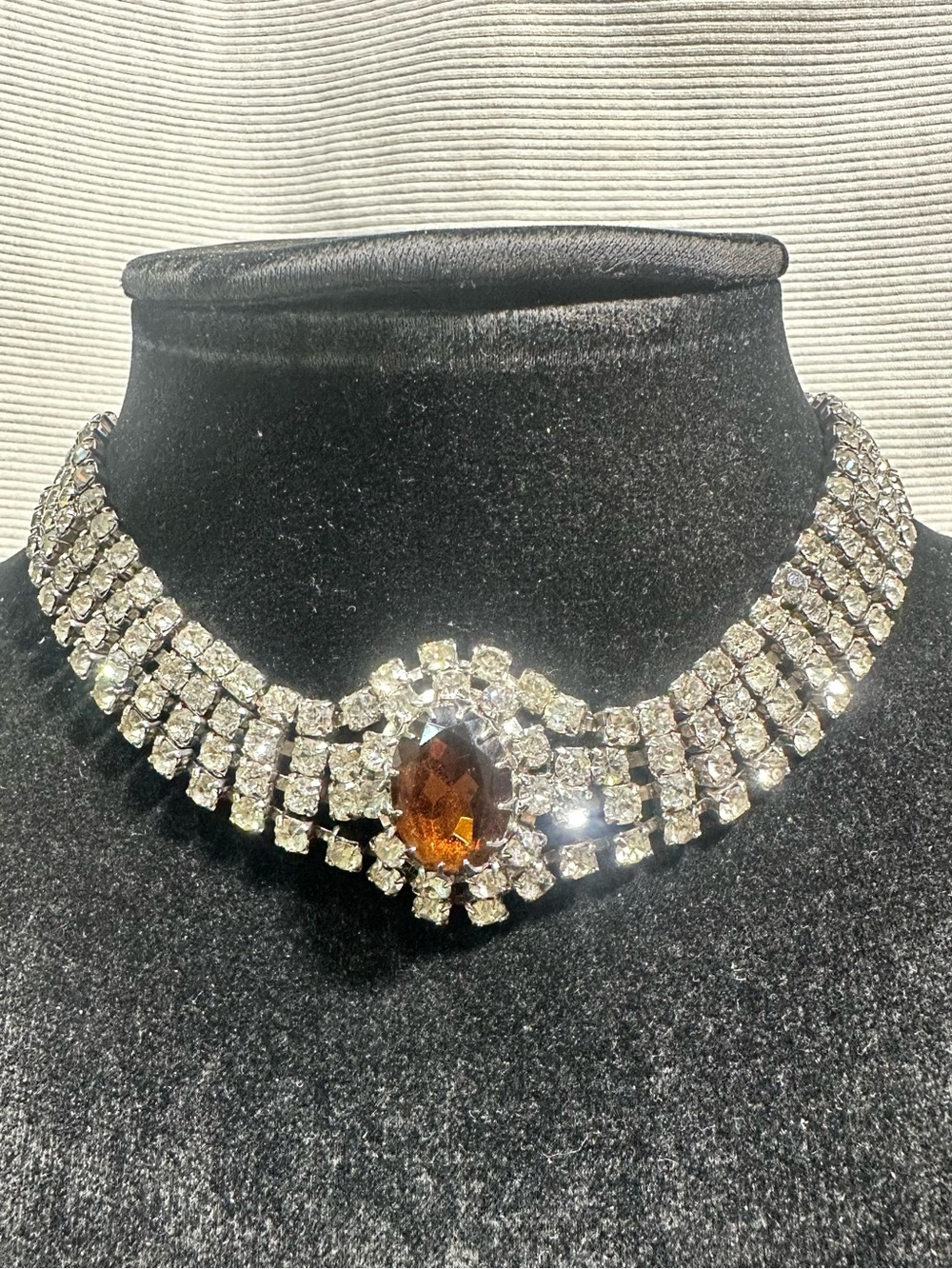 Vtg 1950’s-60’s Amber & Clear Rhinestone Collar Necklace